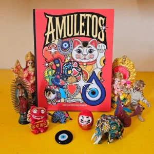 Amuletos - El dios de los tres